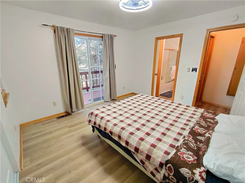 Additional image 34 of 729 E Victoria Court, Lake Arrowhead, CA 92352