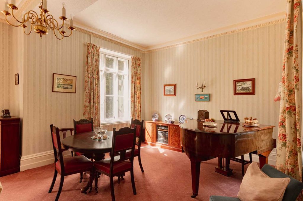 Additional image 6 of 7 bed detached house for saleThe Hayes, Newcastle Road, Corbridge, Northumberland NE45