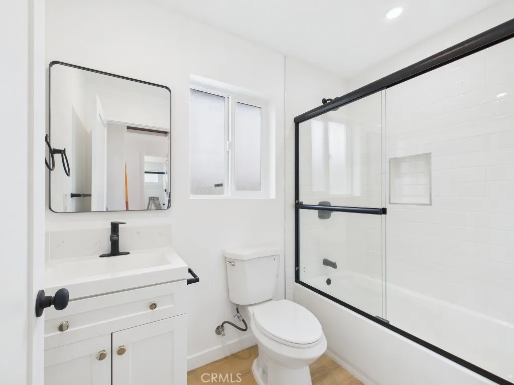 Additional image 7 of 748 Newport Avenue Unit 5, Long Beach, CA 90804