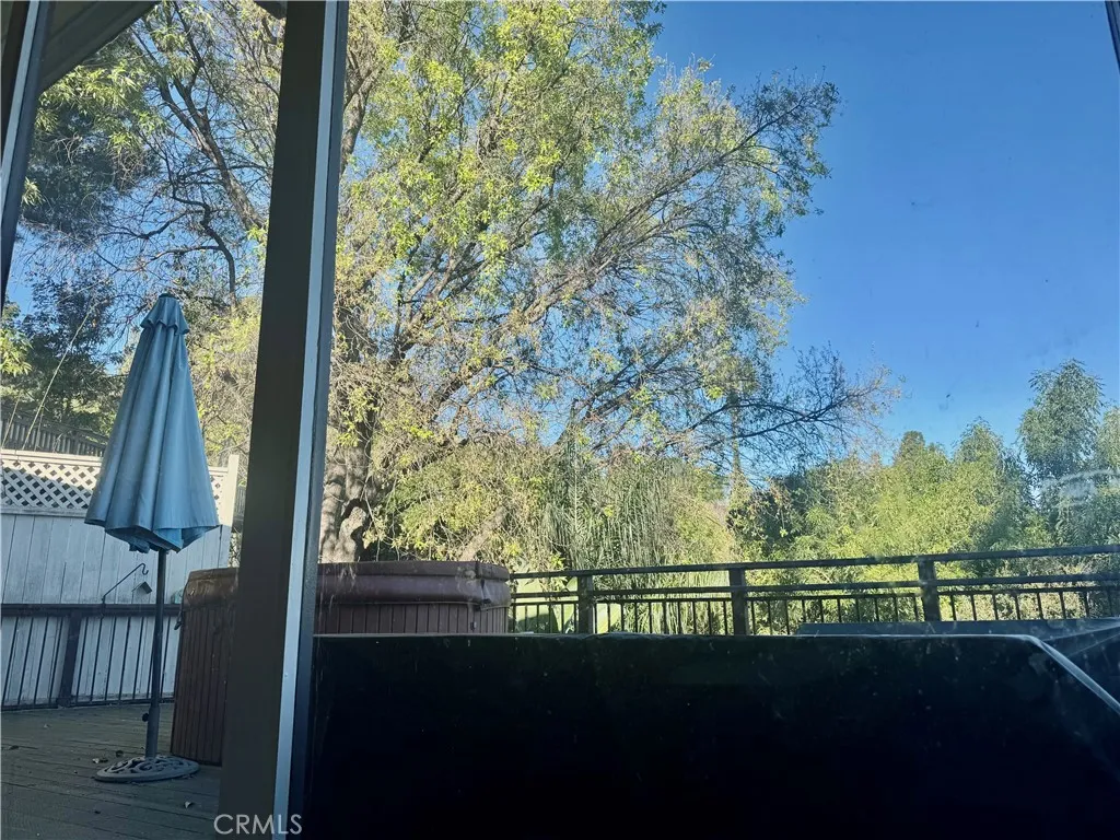 Additional image 79 of 11551 Decente Dr, Studio City, CA 91604