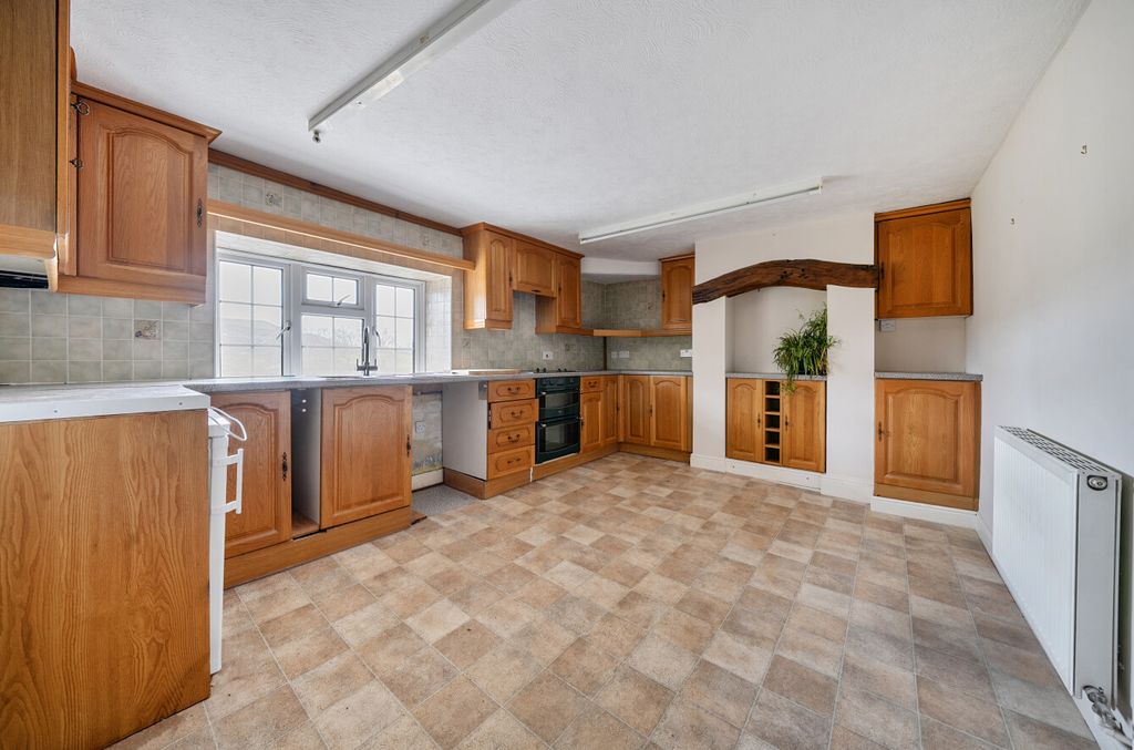 Additional image 2 of 2 bed flat for saleLlanidloes Road, Newtown, Powys SY16