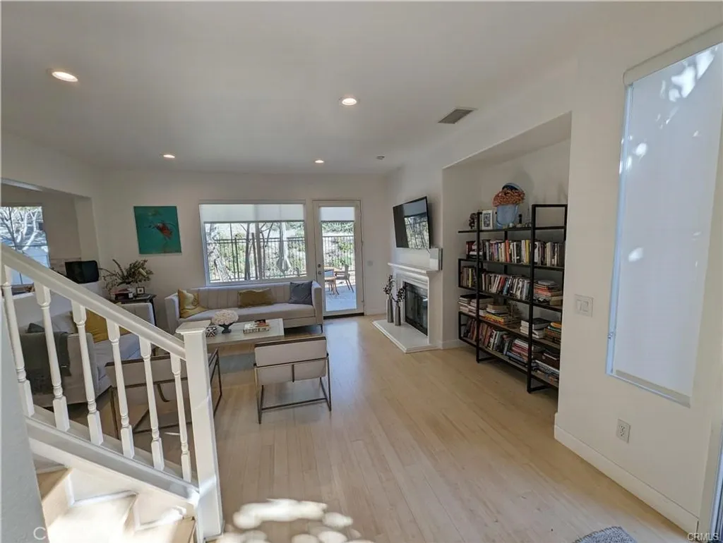 Additional image 4 of 24343 Allori Way, Valencia, CA 91355