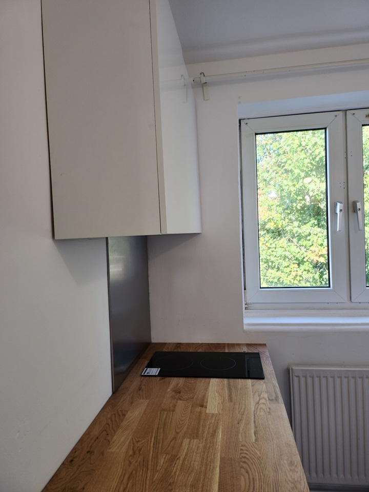 Additional image 7 of Studio Flat, Billington House, SW8, N1 7GU