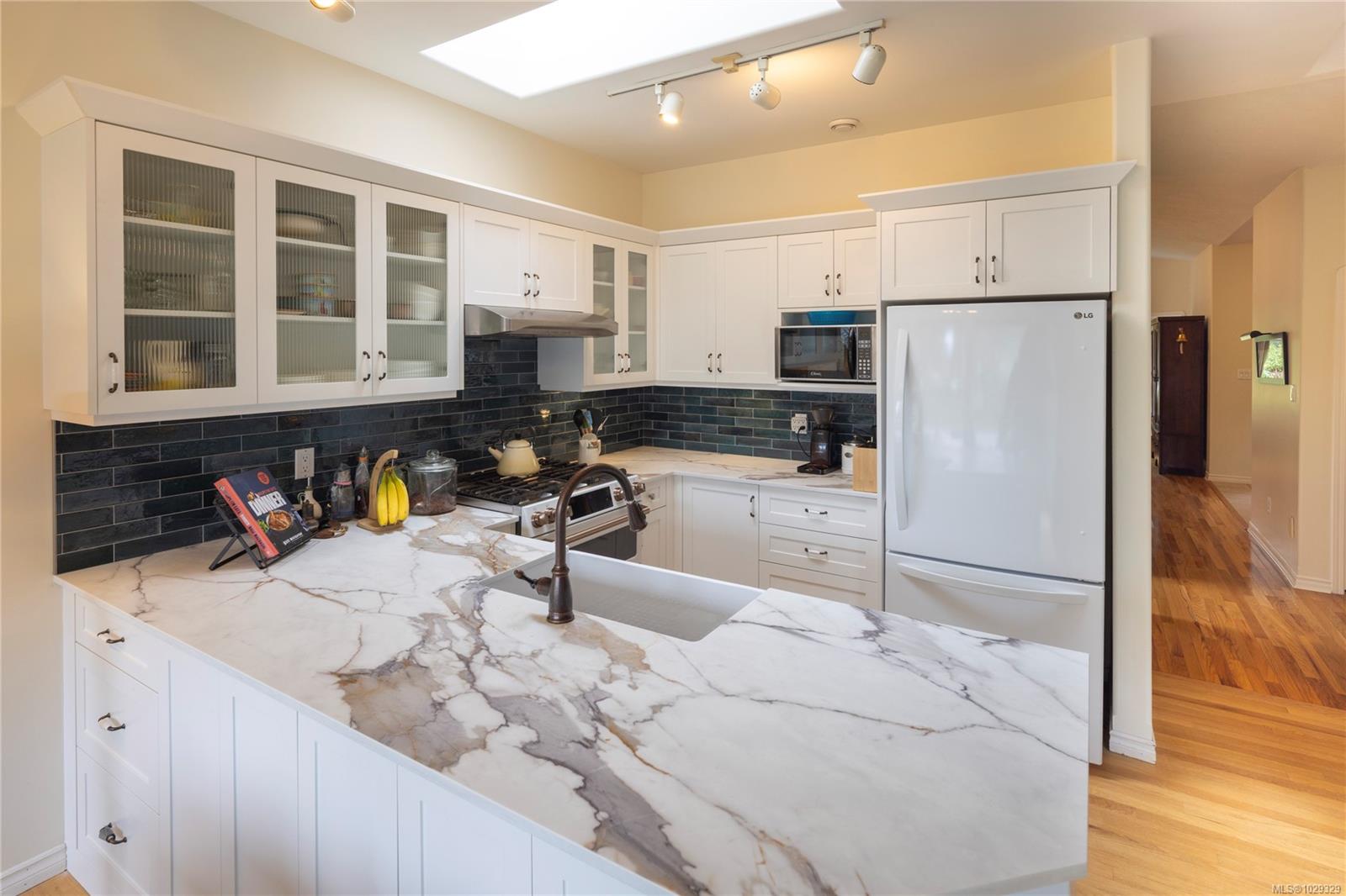 Additional image 5 of 1058 Holly Park Road, Central Saanich, BC, V8M 1H8