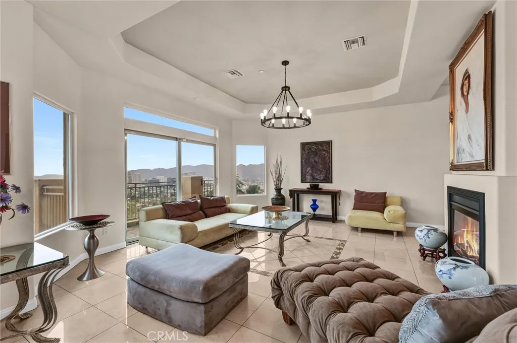 Additional image 52 of 876 Harrington Rd, Glendale, CA 91207