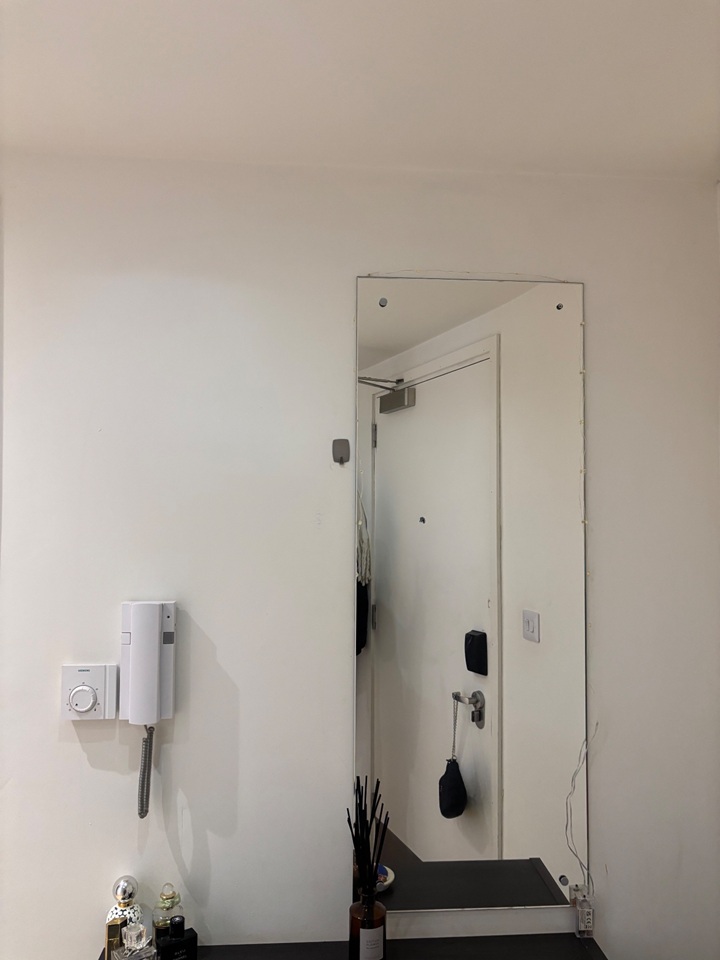 Additional image 3 of Studio Flat, Westminster Bridge Road, SE1, N1 7GU