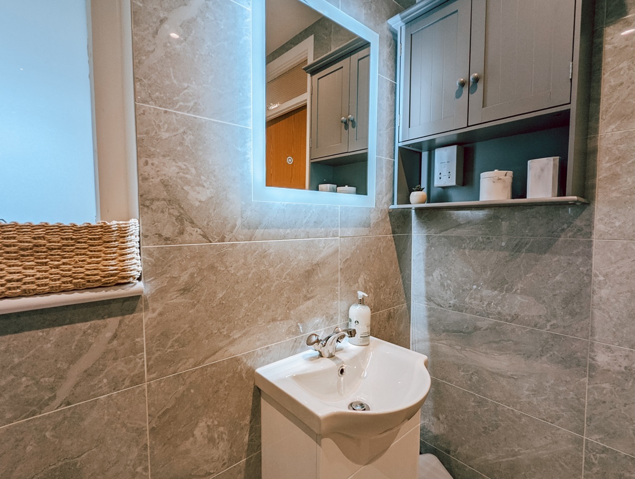 Additional image 13 of 2 Bed Flat, Springwell Court, EC1V, N1 7GU