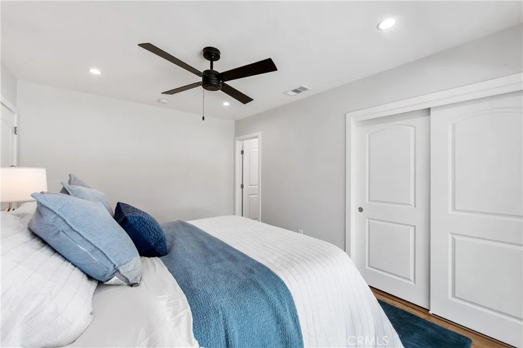 Additional image 113 of 406 Eton Dr, Burbank, CA 91504