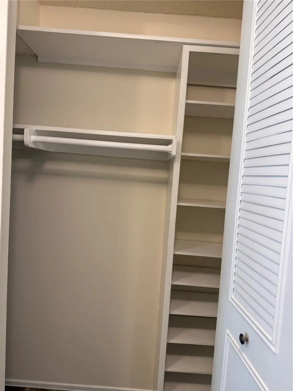 Additional image 5 of 5301 Balboa Boulevard Unit D5, Encino, CA 91316