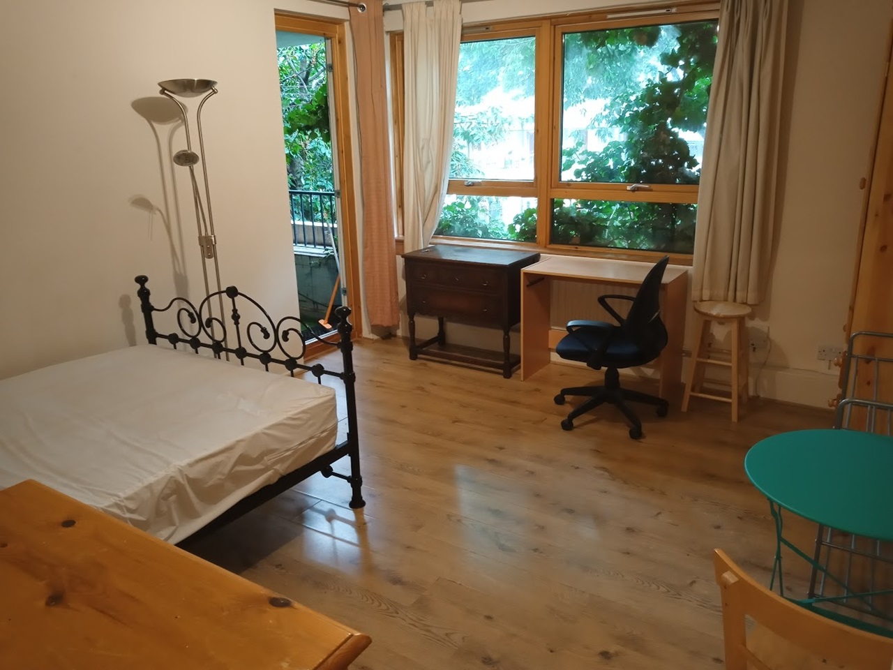 3 Bed Flat, Calstock, NW1, N1 7GU