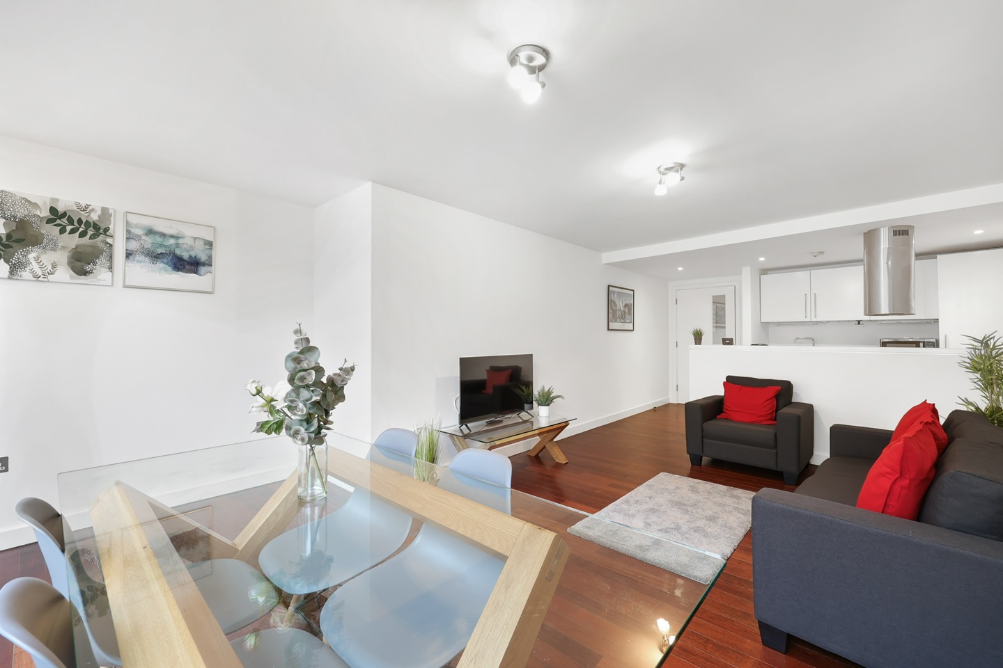 Additional image 5 of 2 Bed Flat, Redchurch Street, E2, N1 7GU
