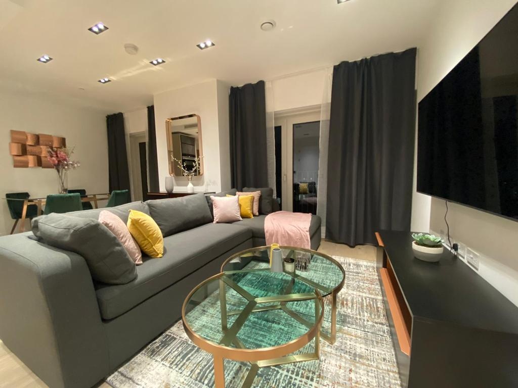 Additional image 9 of 2 Bed Flat, Keybridge Tower, SW8, N1 7GU