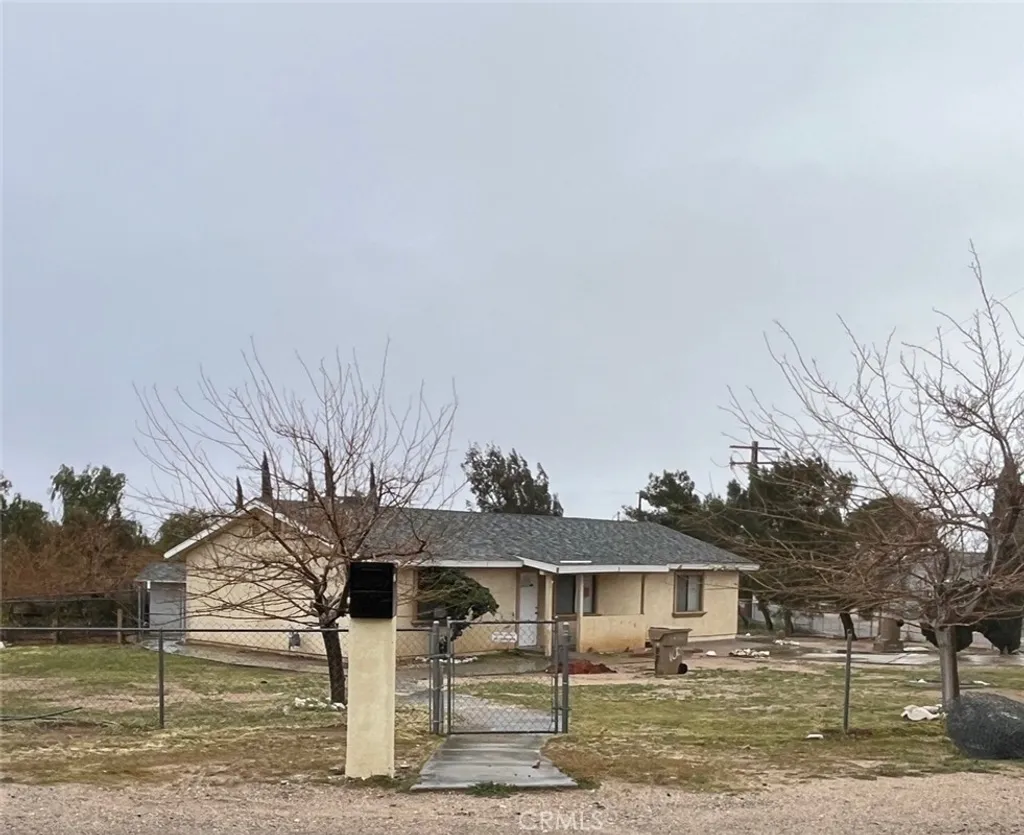 10297 Redlands Avenue, Hesperia, CA 92345