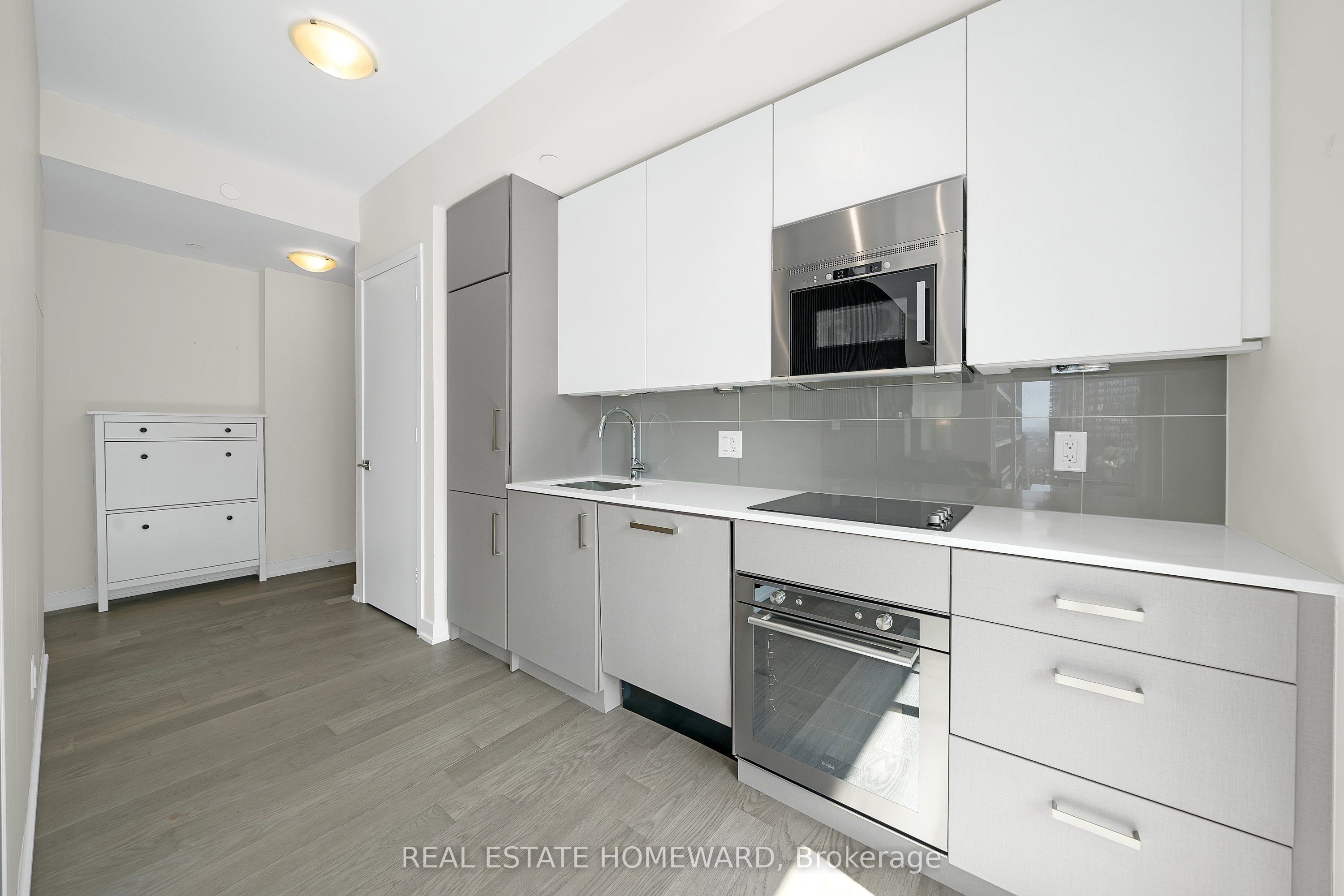Additional image 5 of 1607-17 Dundonald Street, Toronto, ON, M4Y 1K3