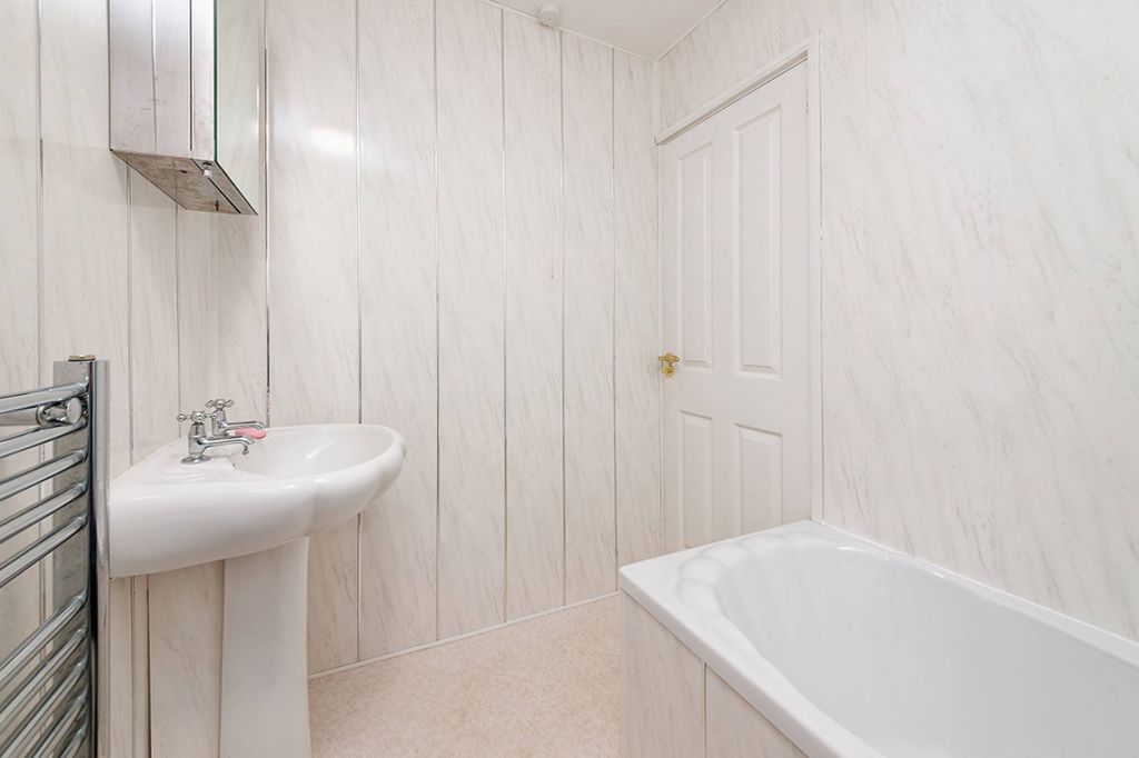 Additional image 14 of 3 bed end terrace house for saleShore Street, Bowmore, Isle Of Islay PA43