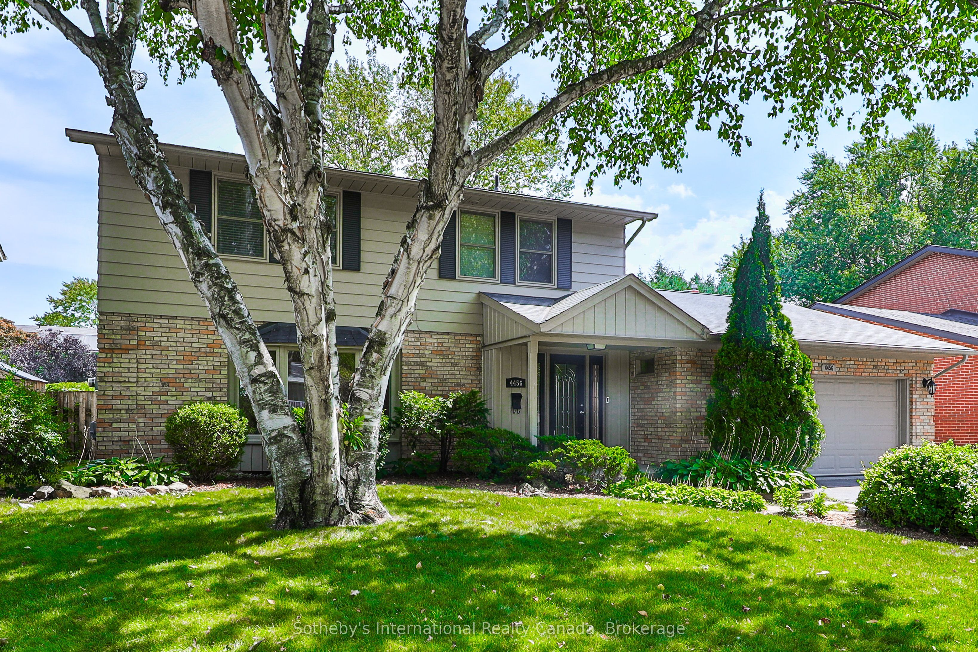 Additional image 3 of 4456 Hawthorne Drive, Burlington, ON, L7L 1G5