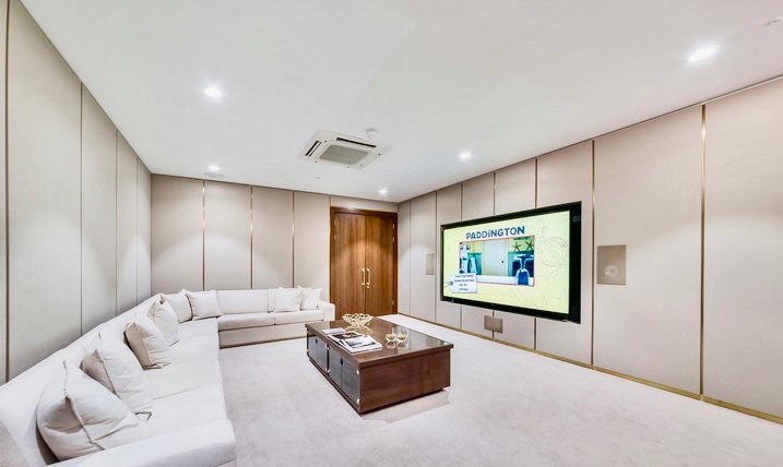 Additional image 15 of 3 Bed Flat, Charles Clowes Walk, SW11, N1 7GU