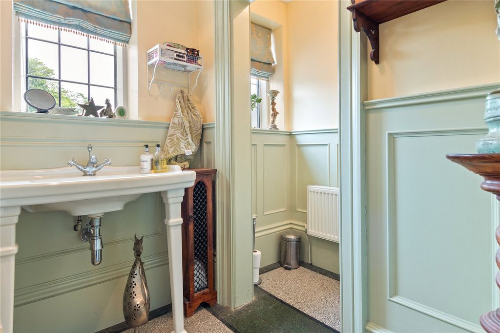 Additional image 15 of 5 bed detached house for saleAbbey Park Road, Grimsby, North East Lincs DN32