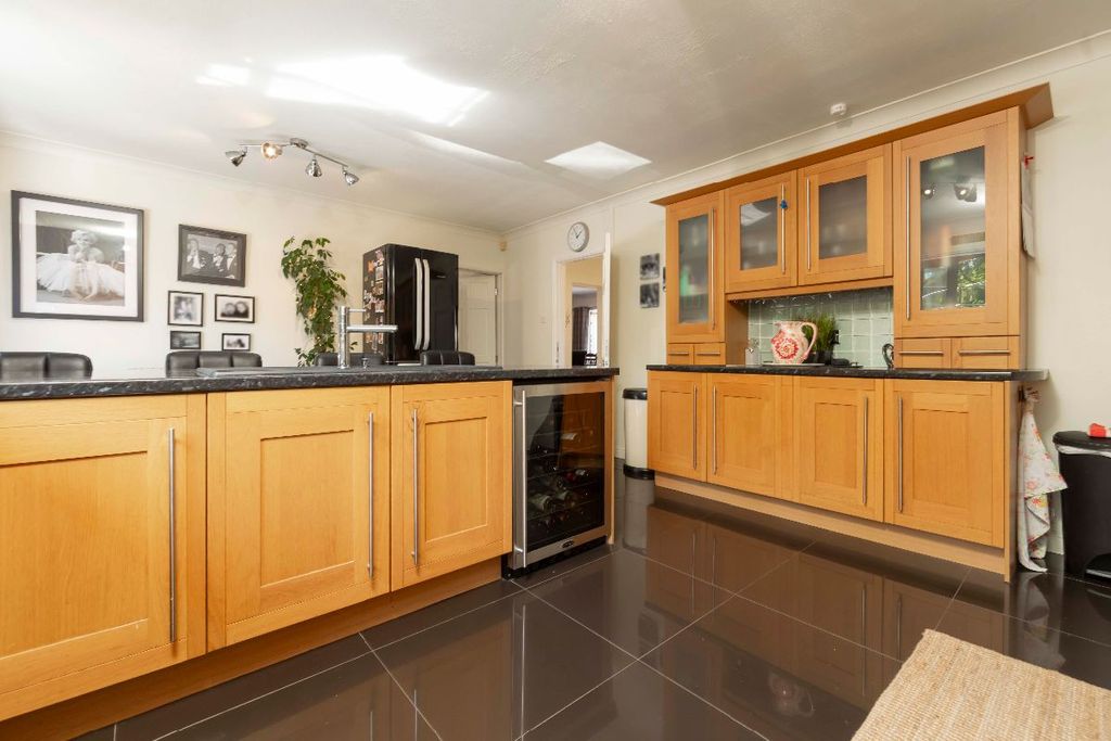 Additional image 24 of 4 bed detached house for saleBryn Gwennol, Sunny Bank, Treharris CF46