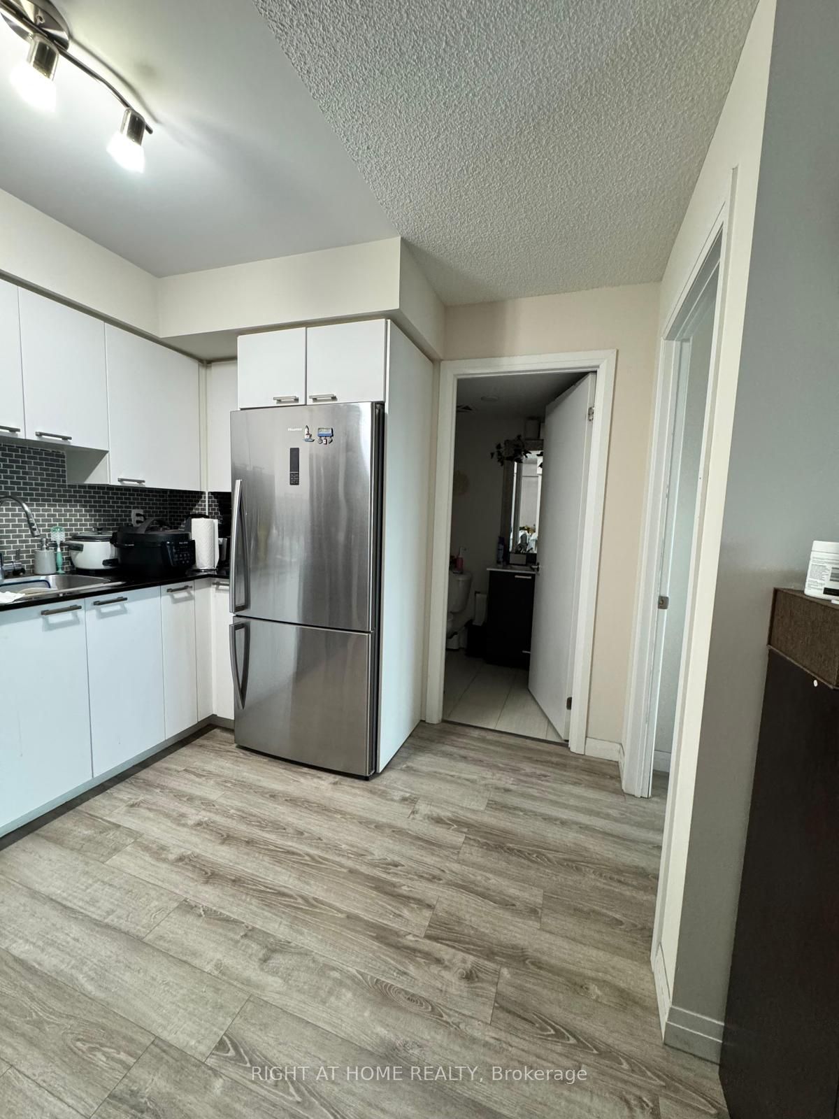 Additional image 6 of 1702-2150 Lawrence Avenue E, Toronto, ON, M1R 3A7