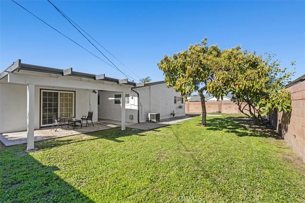 Additional image 34 of 15142 Yorkshire Ln, Huntington Beach, CA 92647