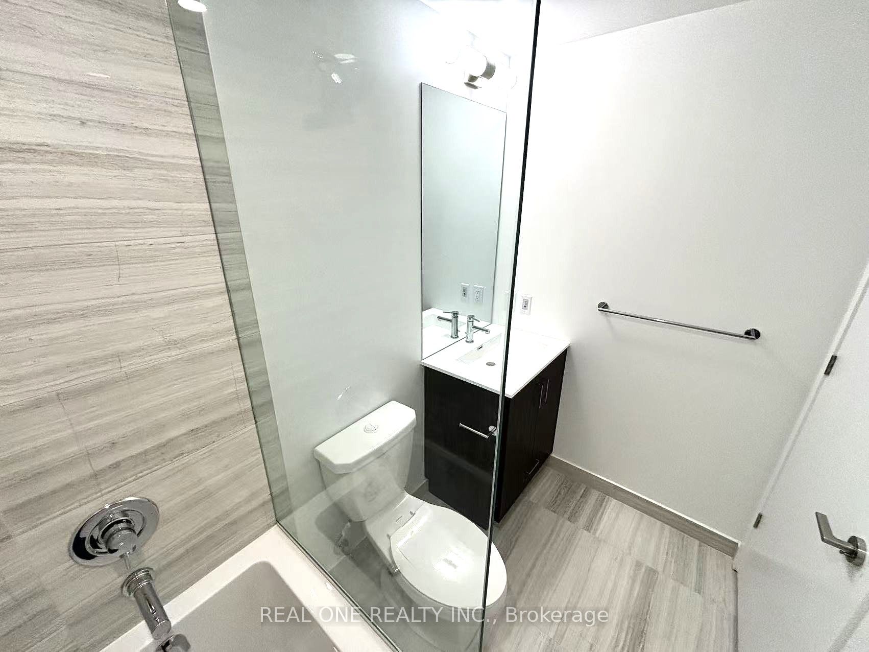 Additional image 6 of 3507-180 Front Street N/a E, Toronto, ON, M5A 0K9