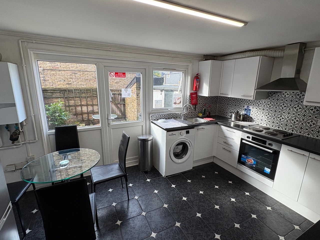 Additional image 5 of Room in a Shared House, St. Lawrence Way, SW9, N1 7GU