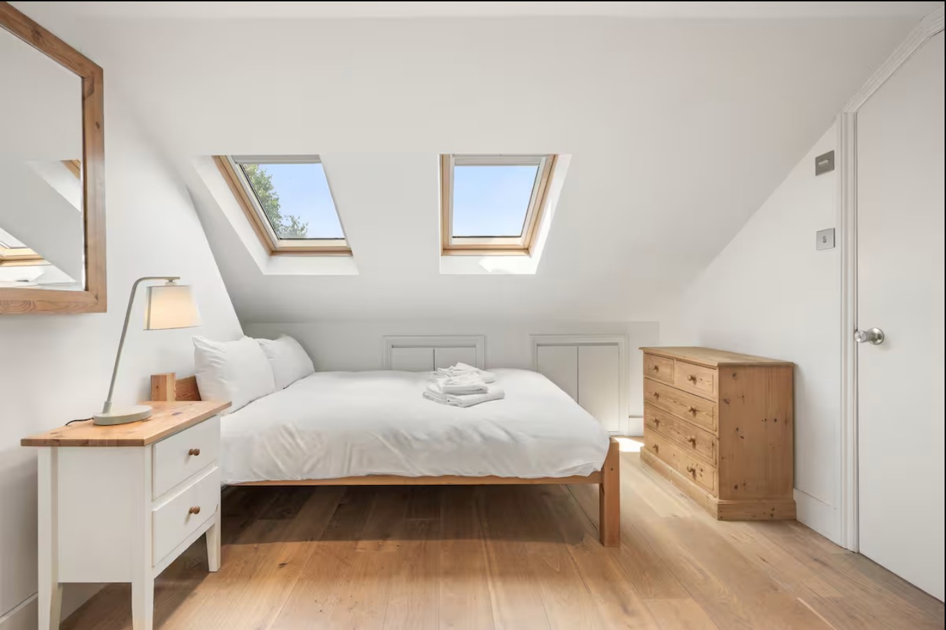 Additional image 8 of 2 Bed Flat, Vauxhall Grove, SW8, N1 7GU