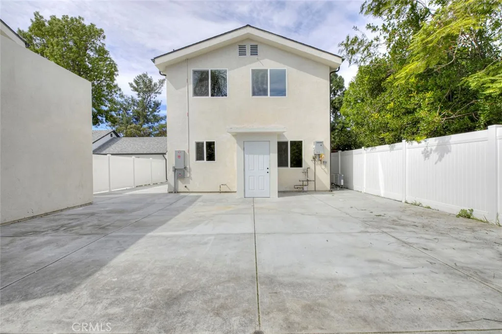 Additional image 2 of 7300 N Firmament Avenue, Van Nuys, CA 91406
