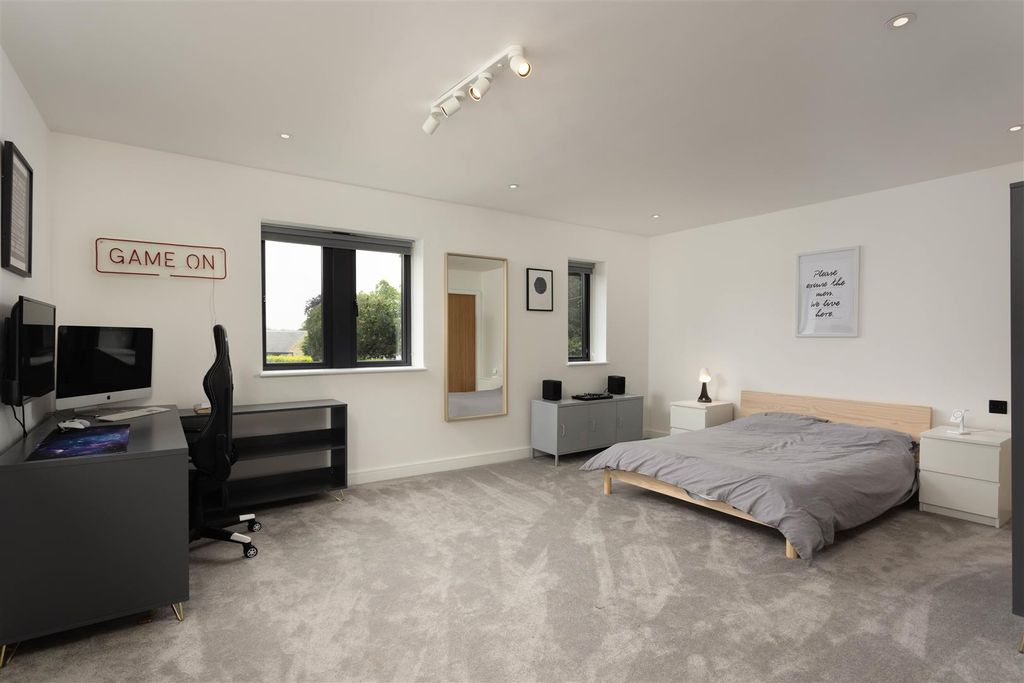 Additional image 30 of 5 bed detached house for saleCrocodile House, Manor Gardens, Thorner, Leeds LS14