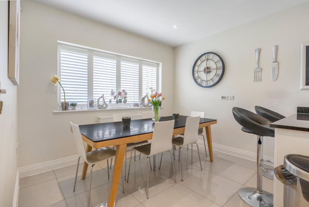 Additional image 8 of Mortimer Crescent, Kings Park, St. Albans, Hertfordshire, AL3