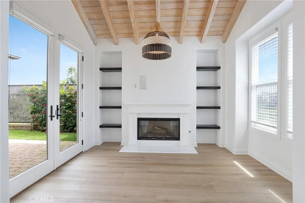 Additional image 4 of 4711 Winthrop Dr, Huntington Beach, CA 92649