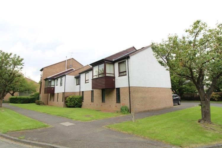 2 bed flat for saleMayfair Gardens, Ponteland, Newcastle Upon Tyne NE20