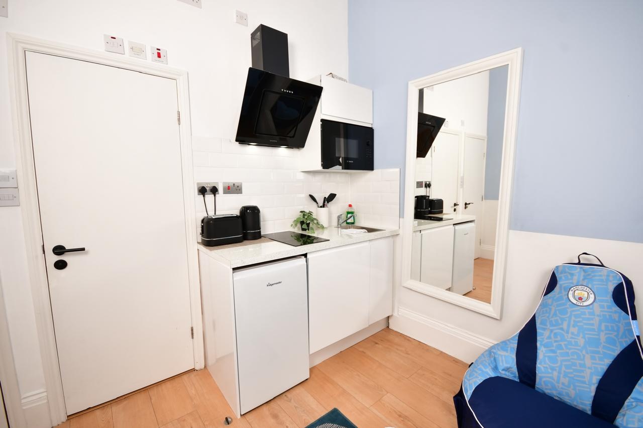Additional image 10 of Studio Flat, Kensington Gardens Square, W2, N1 7GU