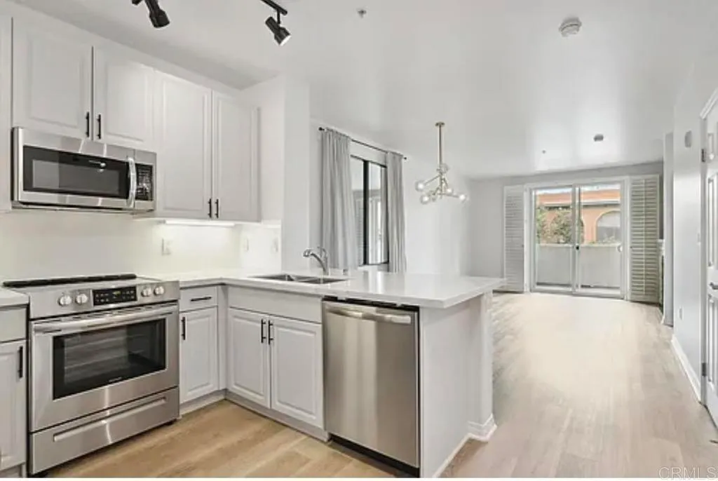 Additional image 2 of 1601 India St #216, San Diego, CA 92101