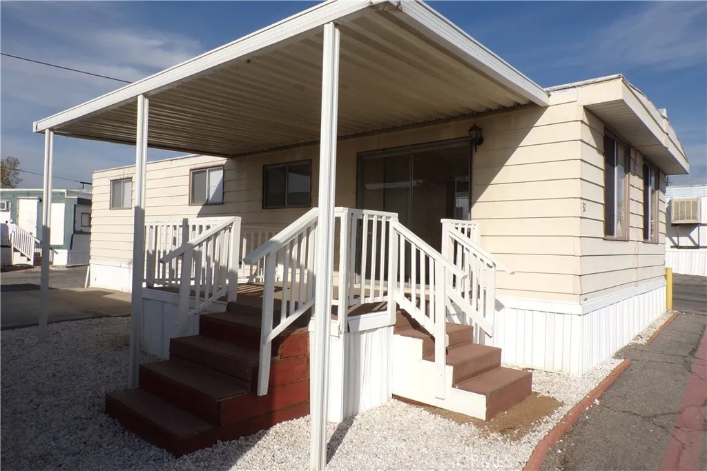 Additional image 2 of 12710 3rd street Unit 32, Yucaipa, CA 92399