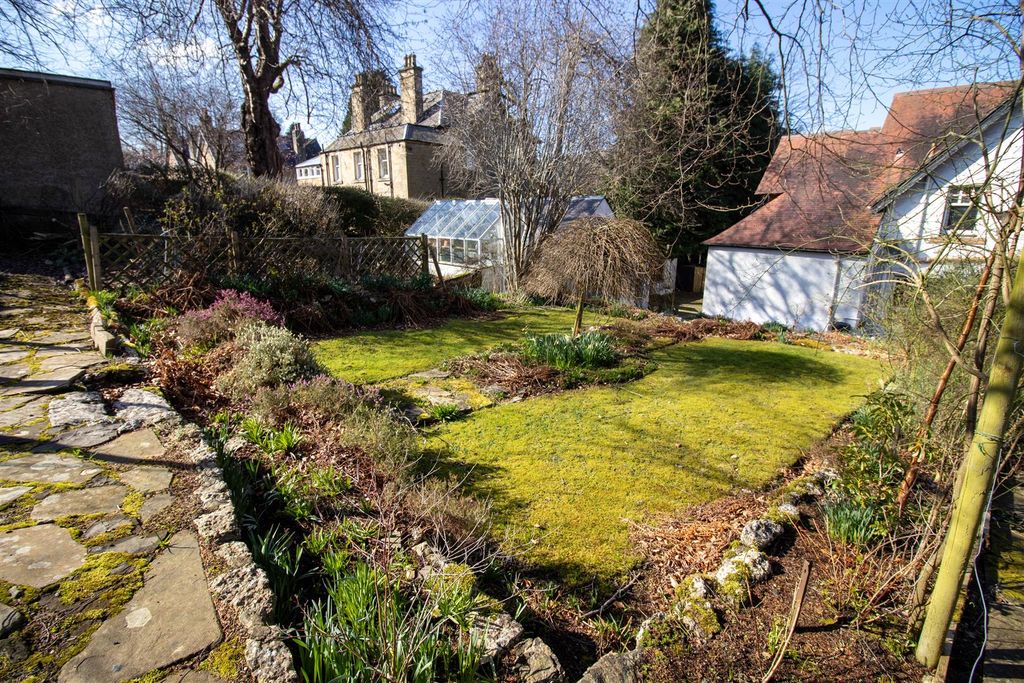 Additional image 11 of 7 bed detached house for saleIngleside, Buccleuch Road, Hawick TD9