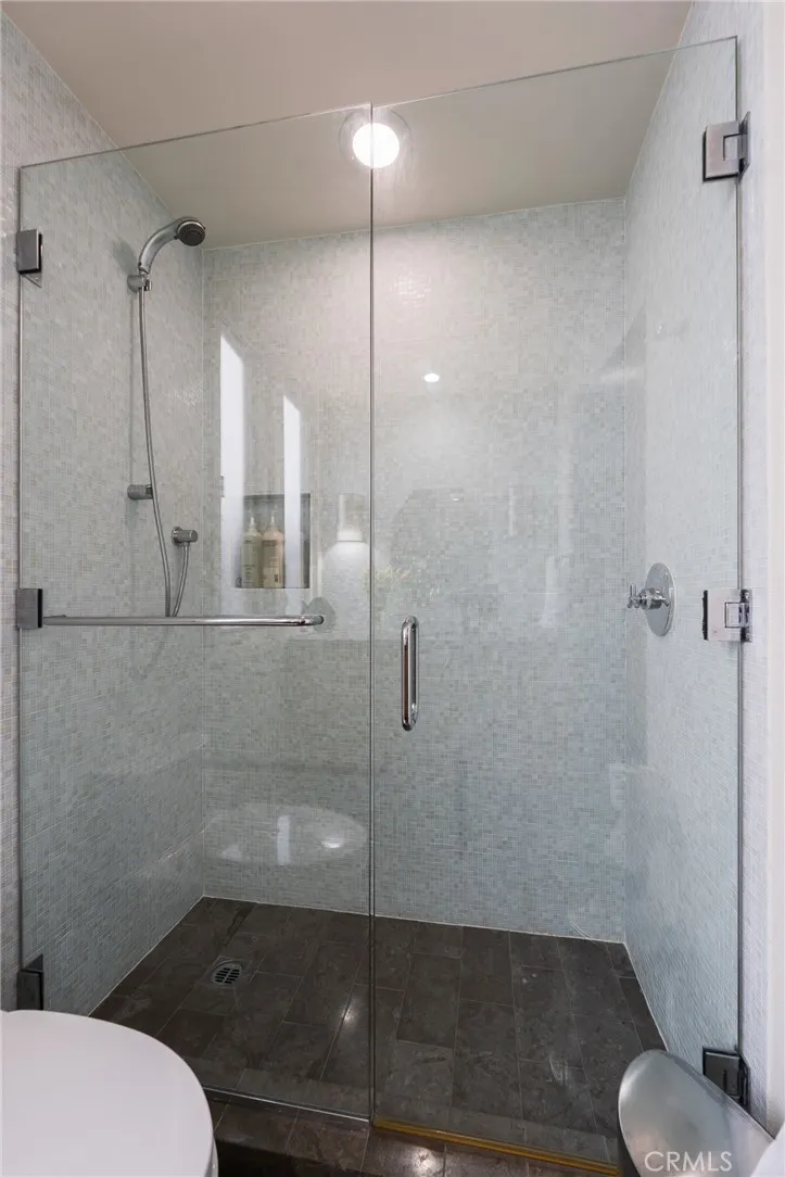 Additional image 76 of 2404 Laurel Avenue, Manhattan Beach, CA 90266