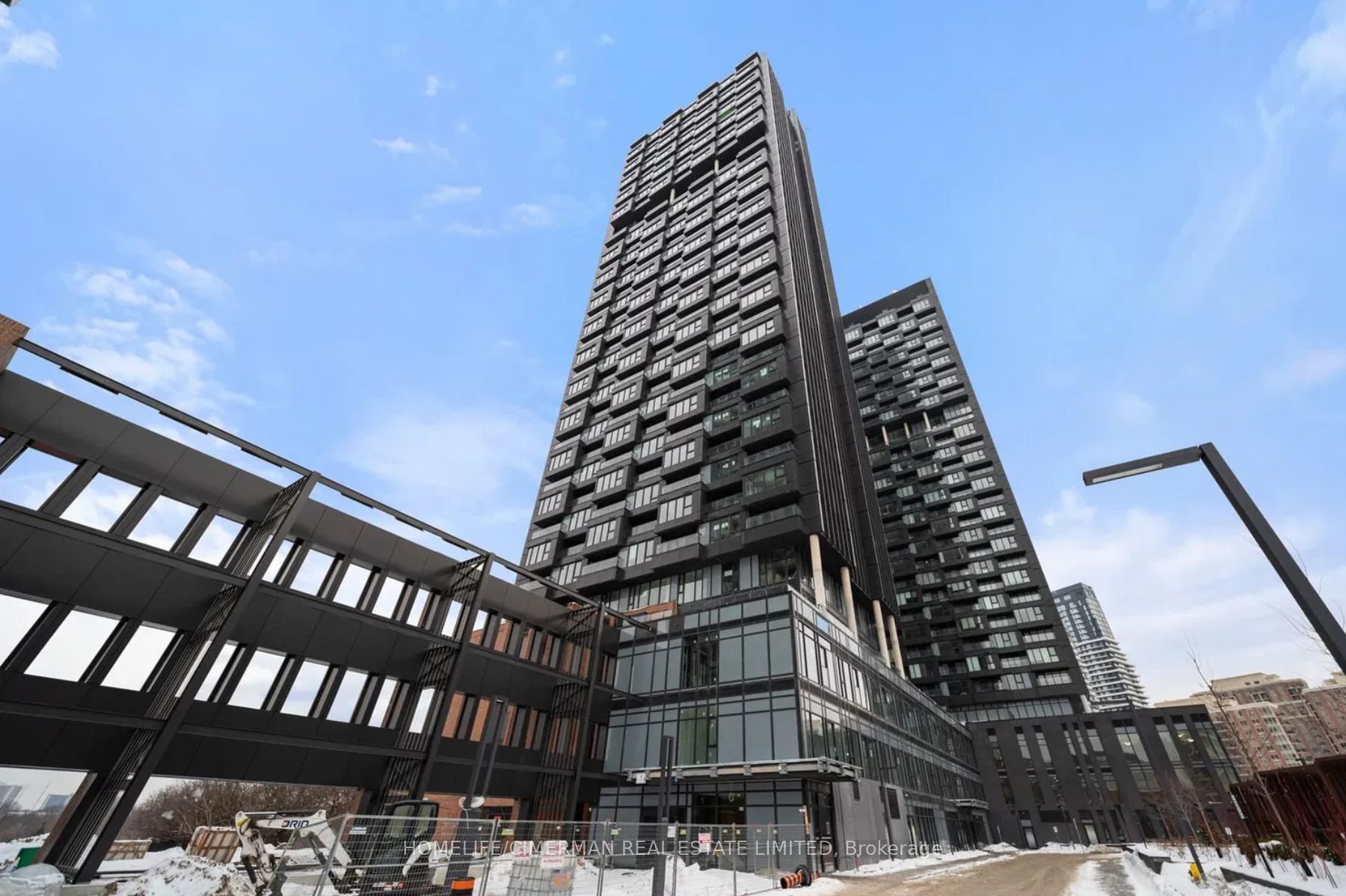 2502-1 Quarrington Lane, Toronto, ON, M3C 0S4