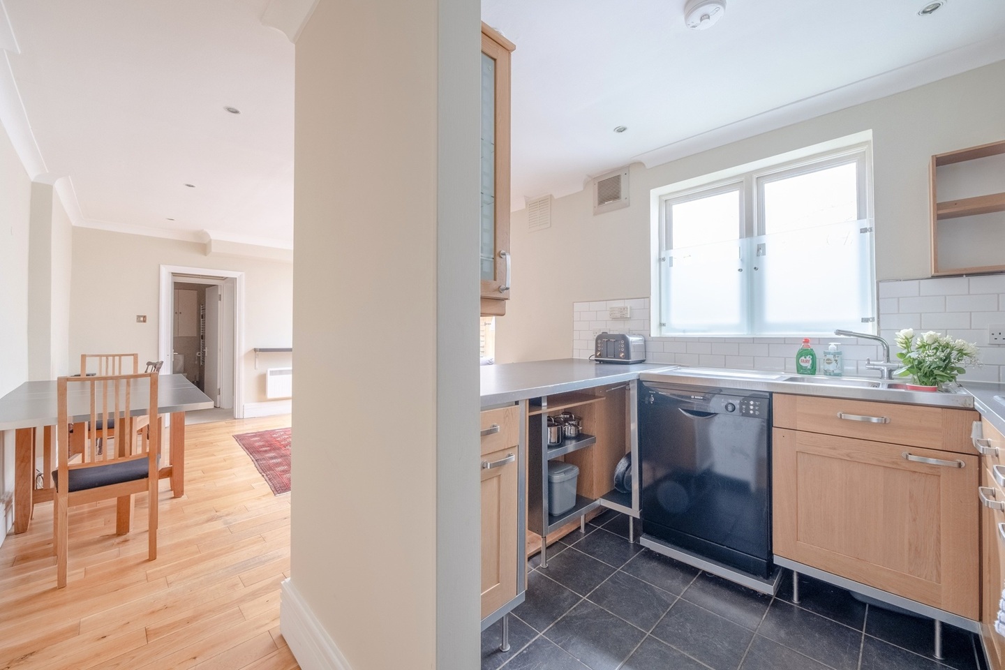 Additional image 14 of 1 Bed Flat, Gloucester Terrace, W2, N1 7GU