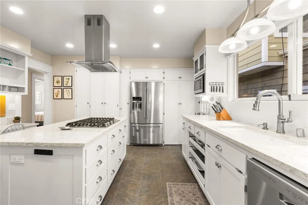 Additional image 23 of 36 19th Street, Hermosa Beach, CA 90254