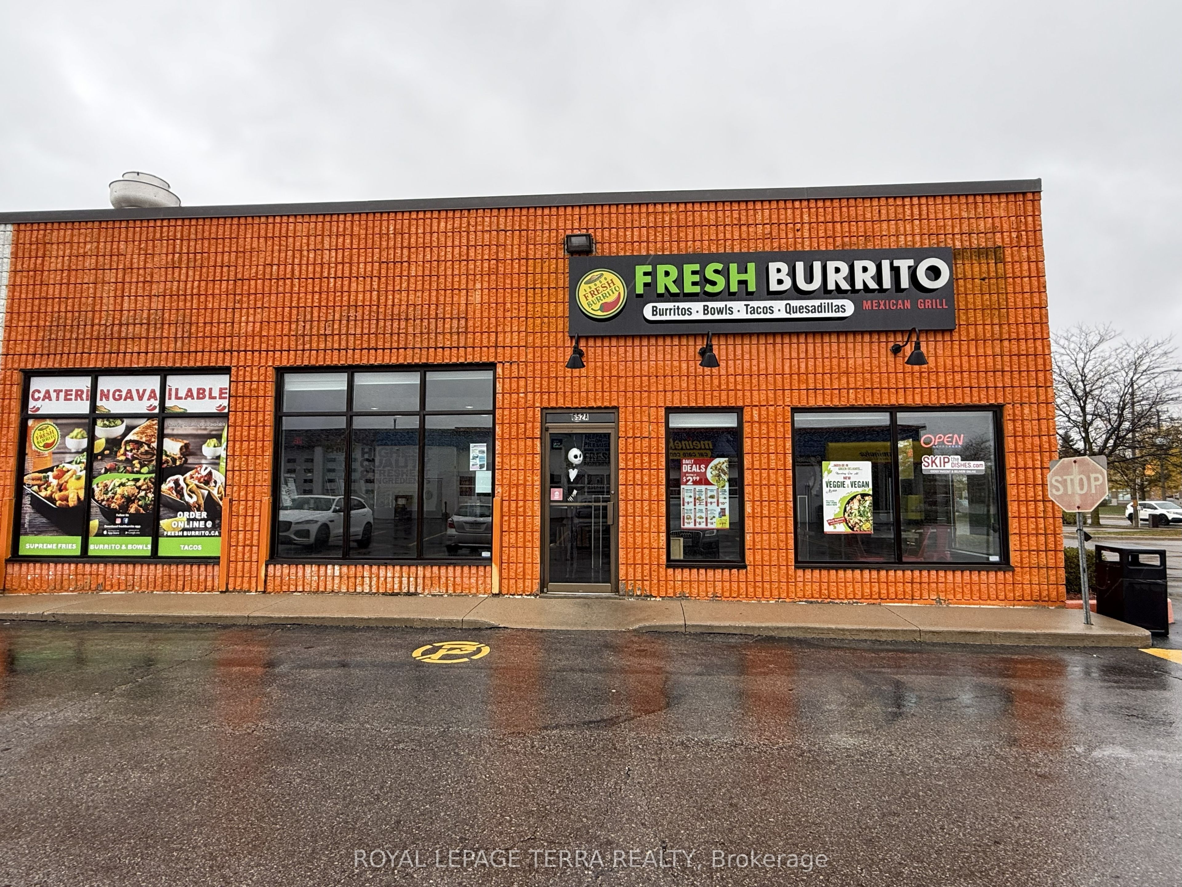 Additional image 2 of A-652 Fairway Road S, Kitchener, ON, N2C 1X3