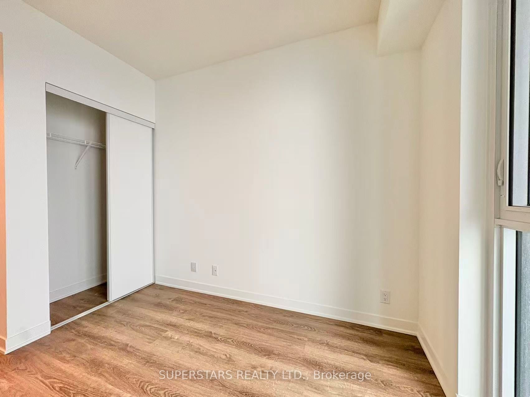 Additional image 4 of 3909-180 Front Street E, Toronto, ON, M5A 0K9