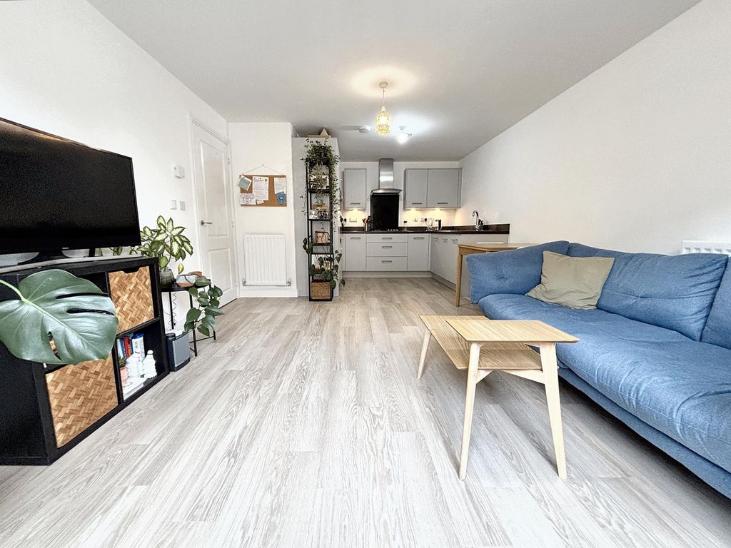 Additional image 4 of 1 bed flat for saleTanner Close, Frenchay, Bristol, Gloucestershire BS16