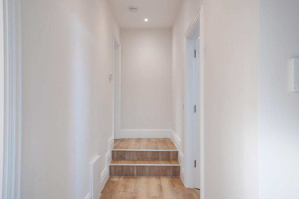 Additional image 20 of 2 bed flat for sale2 Kilwardby House, Kilwardby Street, Ashby De La Zouch LE65