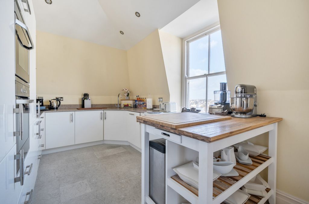 Additional image 9 of 3 bed flat for saleElliot Street, Plymouth, Devon PL1