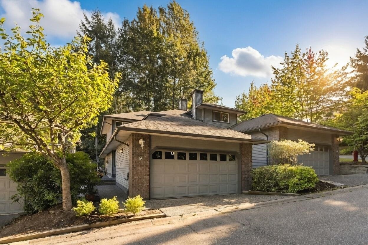 16-10505 171 Street, Surrey, BC, V4N 4Y3