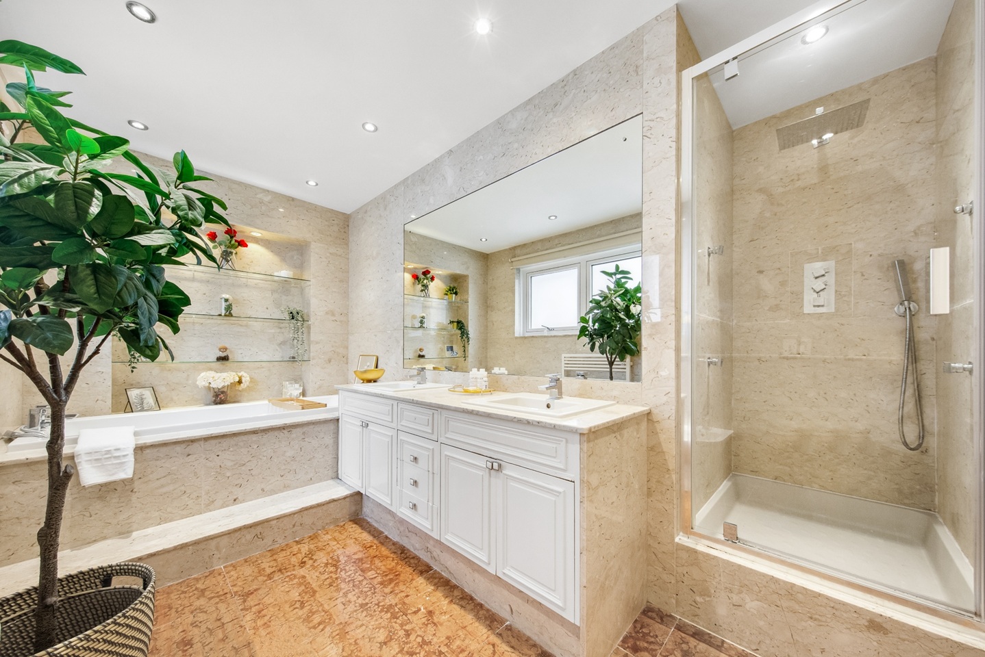 Additional image 7 of 4 Bed Flat, William Mews, SW1X, N1 7GU