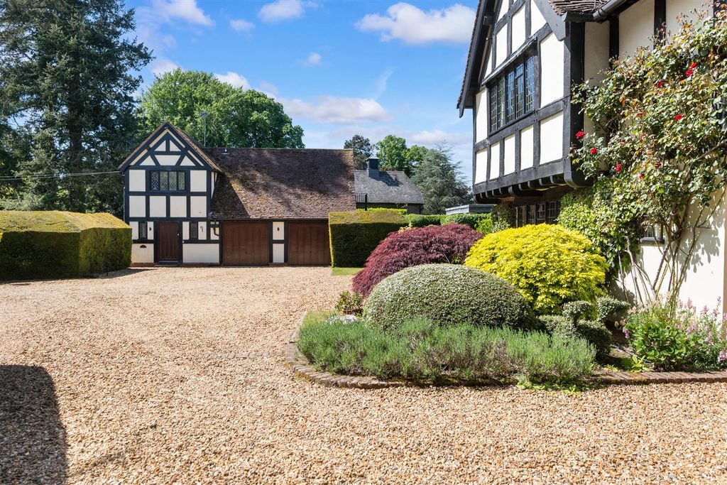 Additional image 41 of 7 bed detached house for saleTiddington Road, Stratford-Upon-Avon CV37