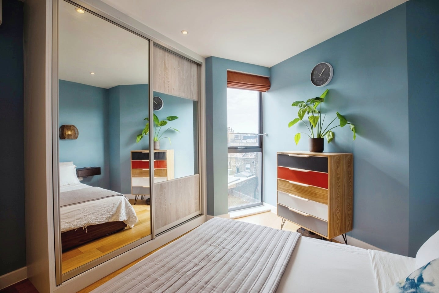 Additional image 3 of 2 Bed Flat, Waleorde Road, SE17, N1 7GU